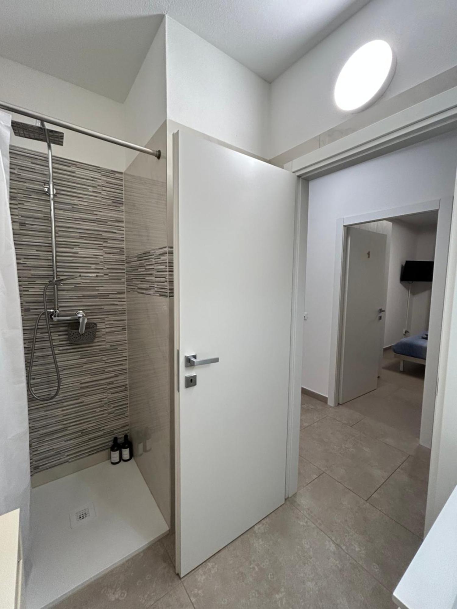 *Veranda'S Rooms* - Free Parking In Central Λουγκάνο Εξωτερικό φωτογραφία